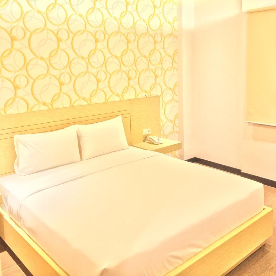 Grand Vilia Hotel Ланггур Экстерьер фото